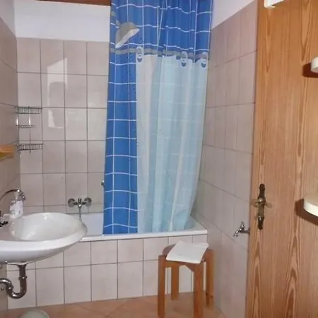 Nationalpark-gastgeber Eifel Апартаменты Бланкенхайм